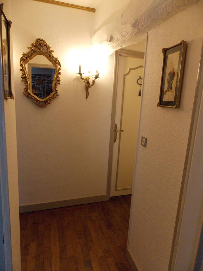 Chambre De La Nonne En Vacances ดอล-เดอ-เบรอตาญ ภายนอก รูปภาพ