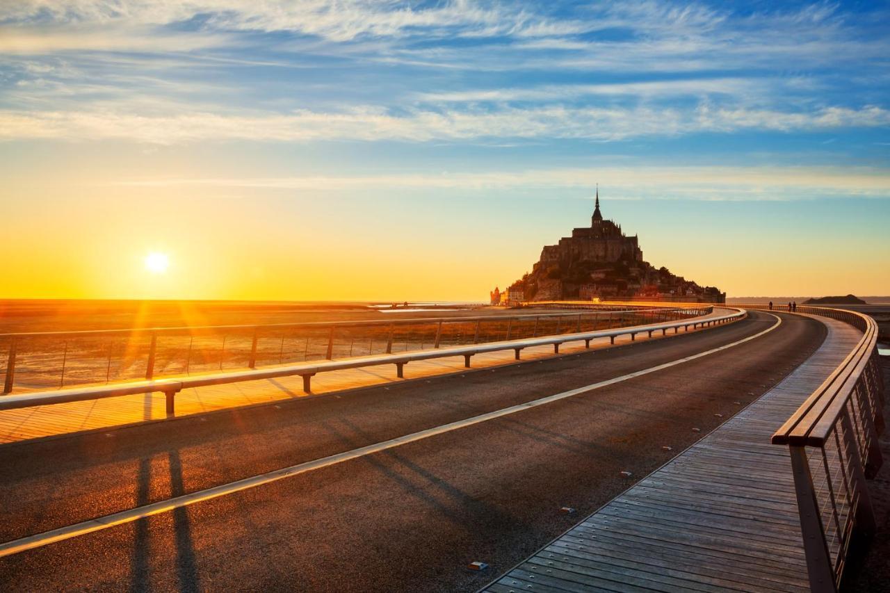 Chambre De La Nonne En Vacances ดอล-เดอ-เบรอตาญ ภายนอก รูปภาพ
