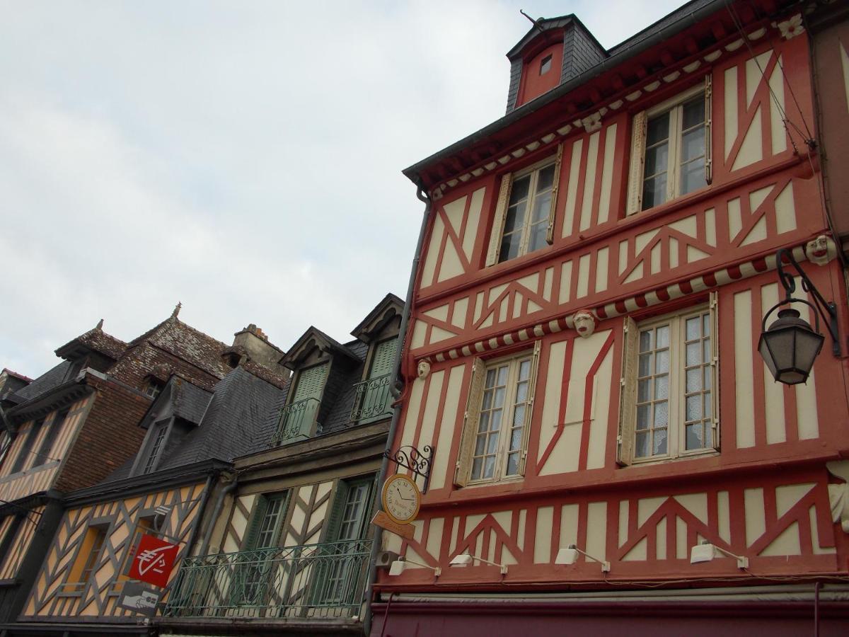 Chambre De La Nonne En Vacances ดอล-เดอ-เบรอตาญ ภายนอก รูปภาพ